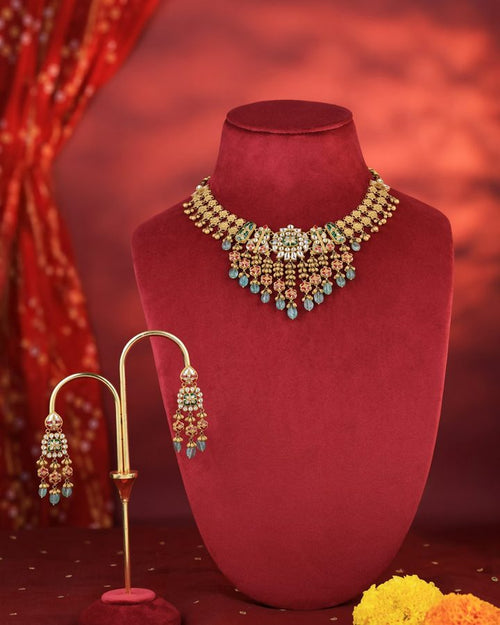 Jadau Choker with Emerald Drops